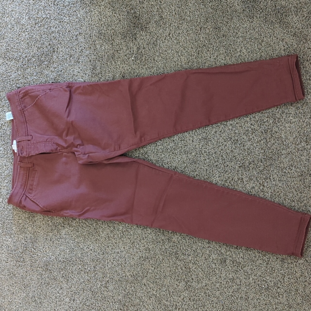 Women mauve pants